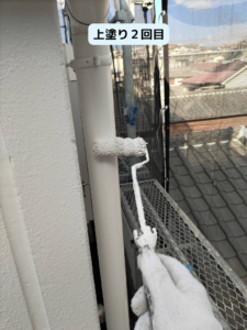 縦樋　上塗り　付帯部　塗装